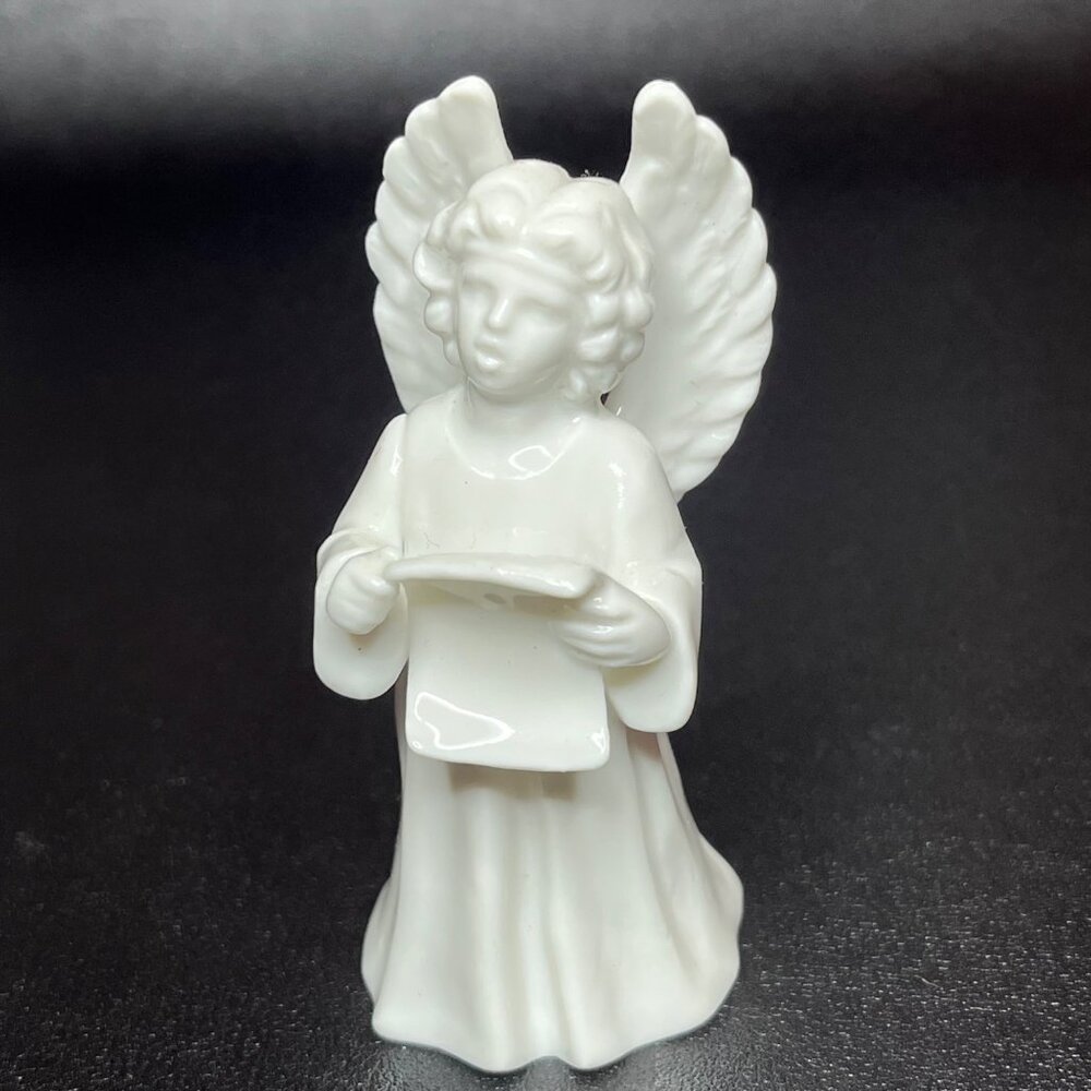 Reco "Love" Exclusive Edition White Porcelain Angel 1987